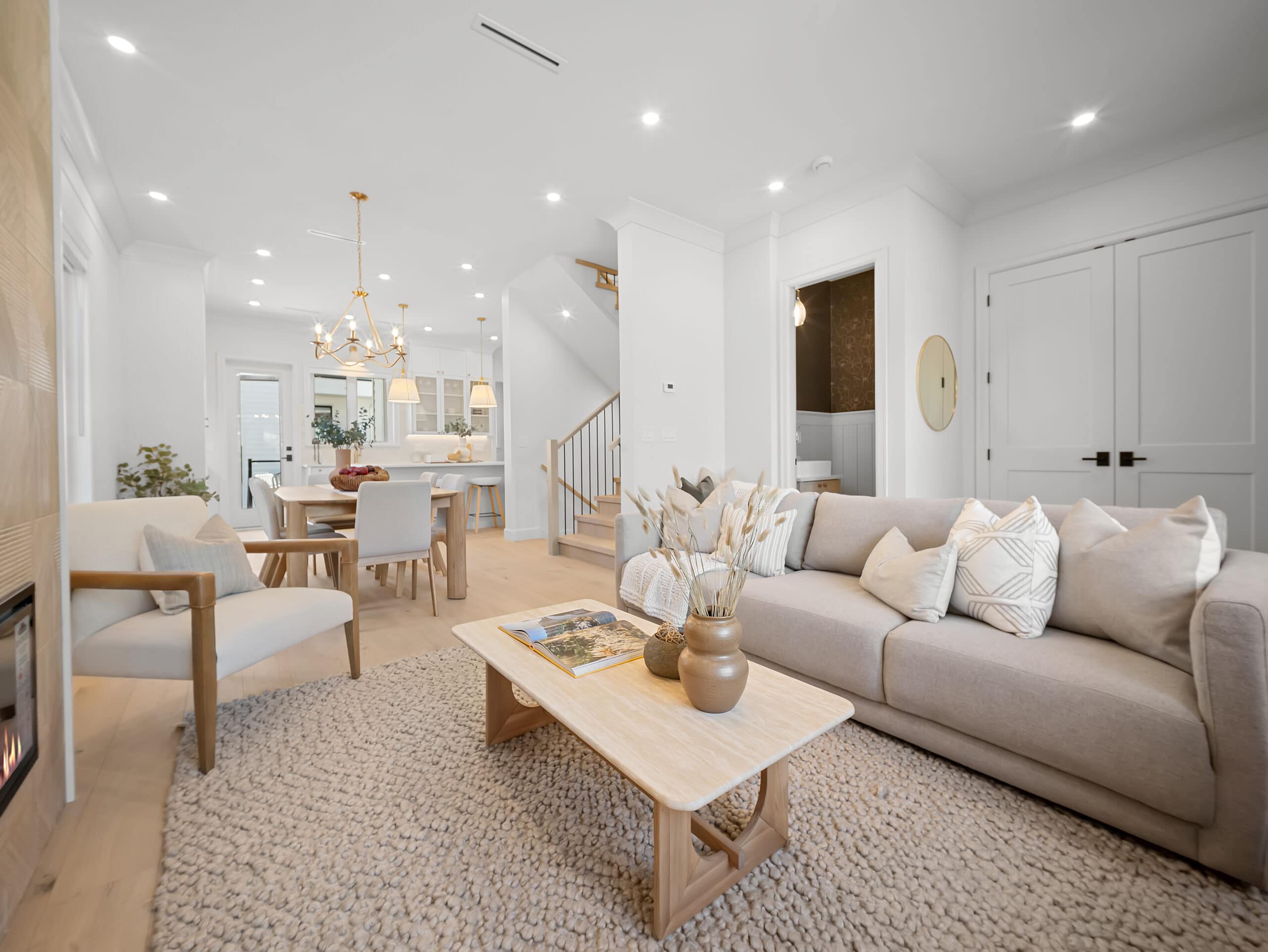Peter Street, interior 12