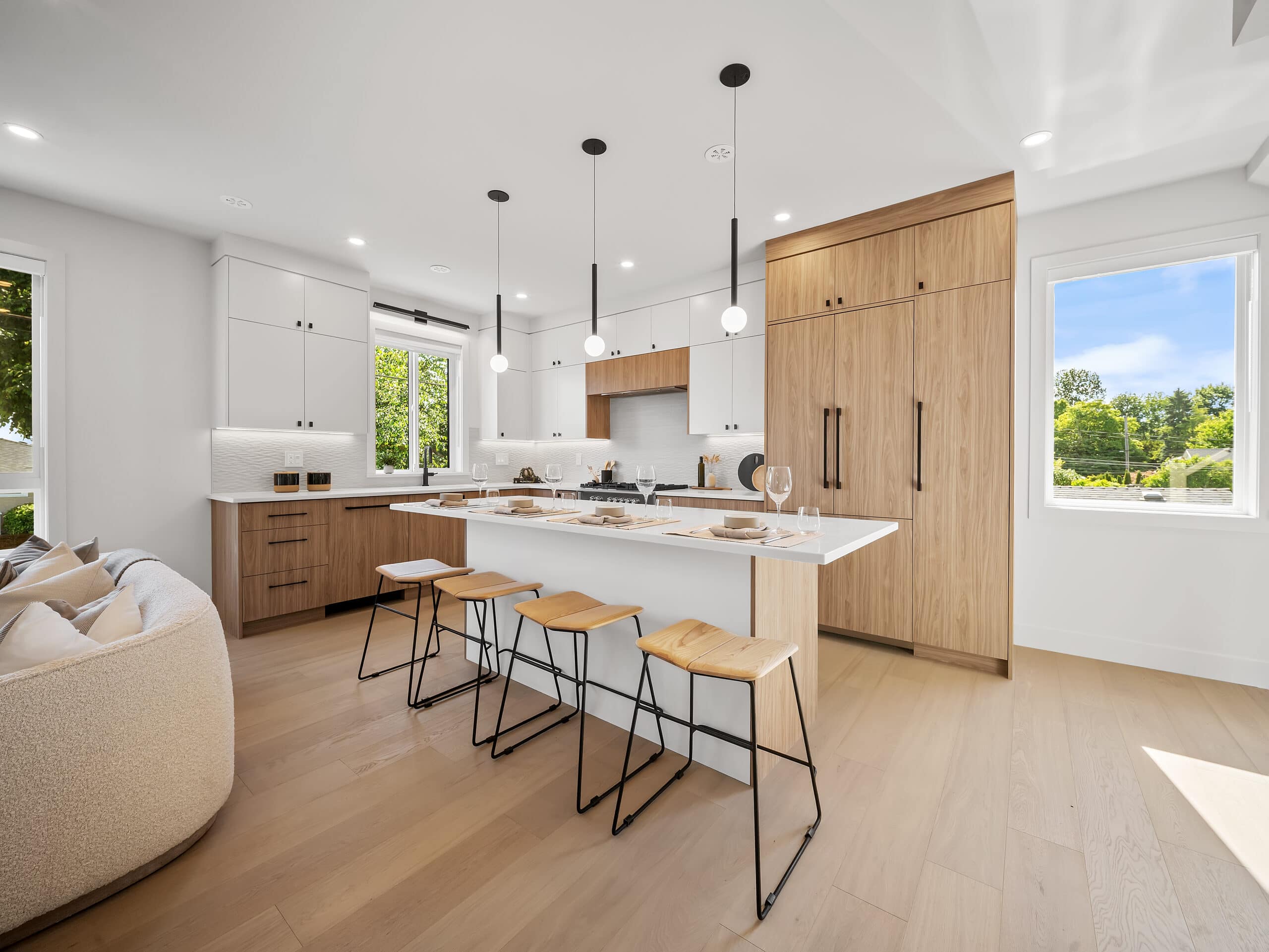 Peter Street, interior 28