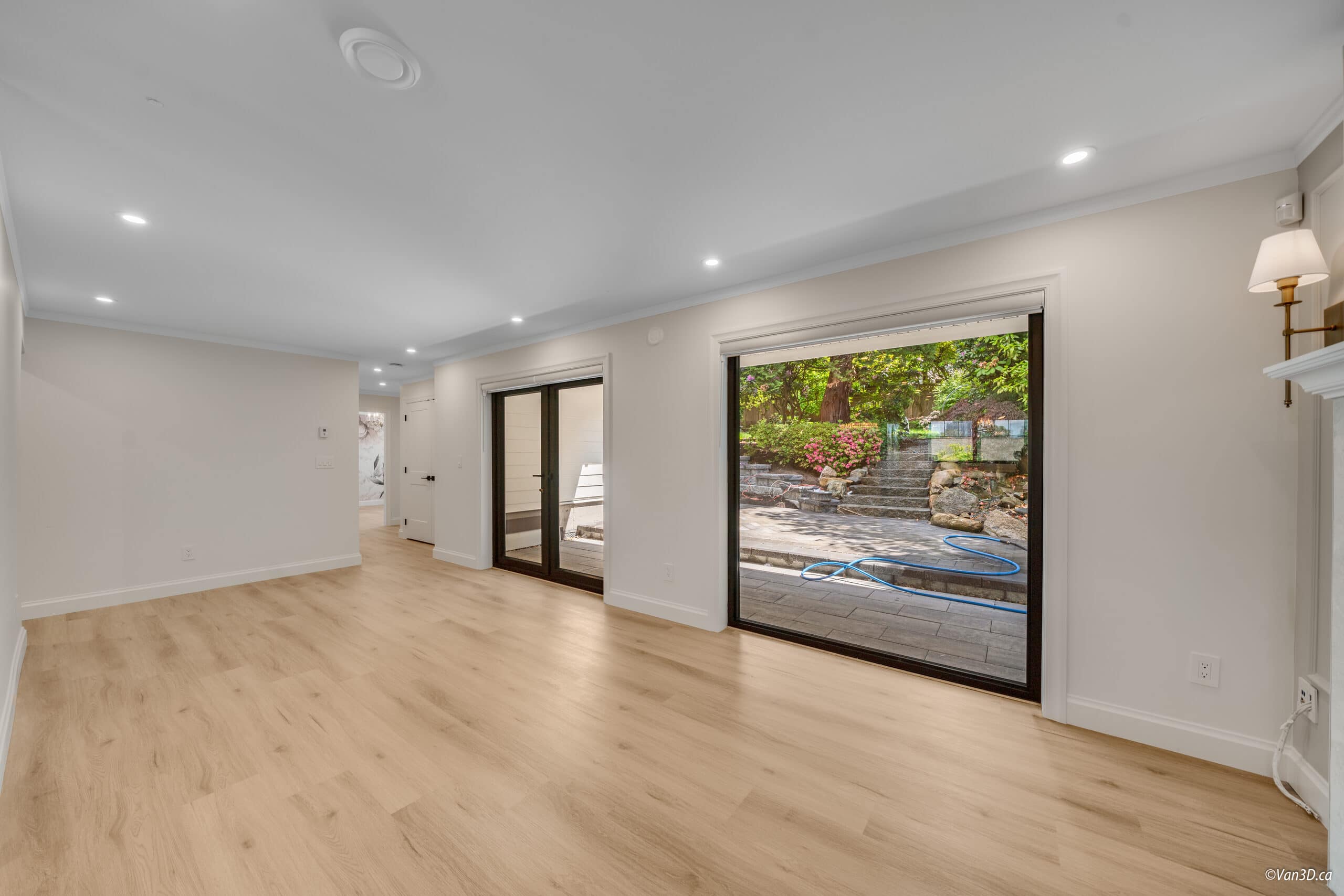 Dauphin Place, view 14