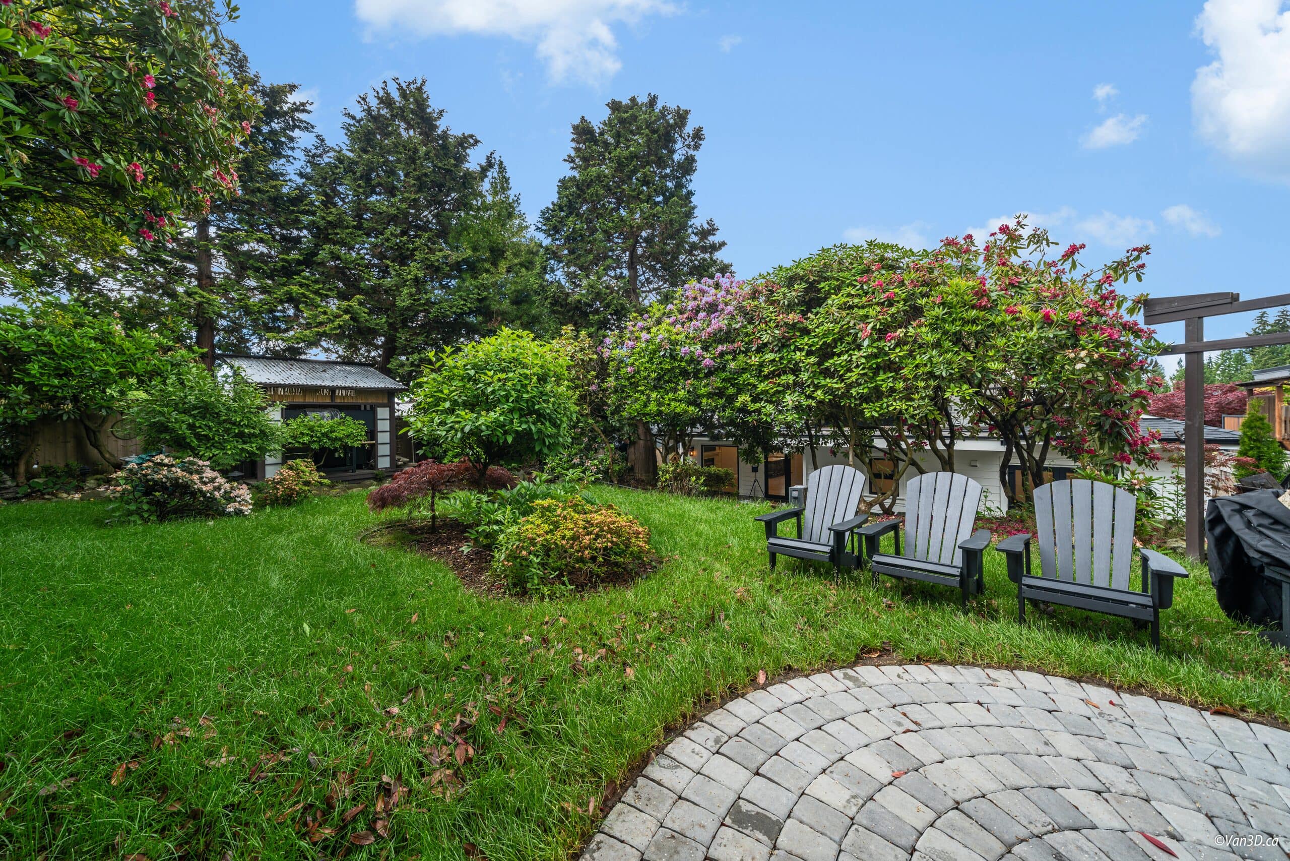 Dauphin Place, view 16