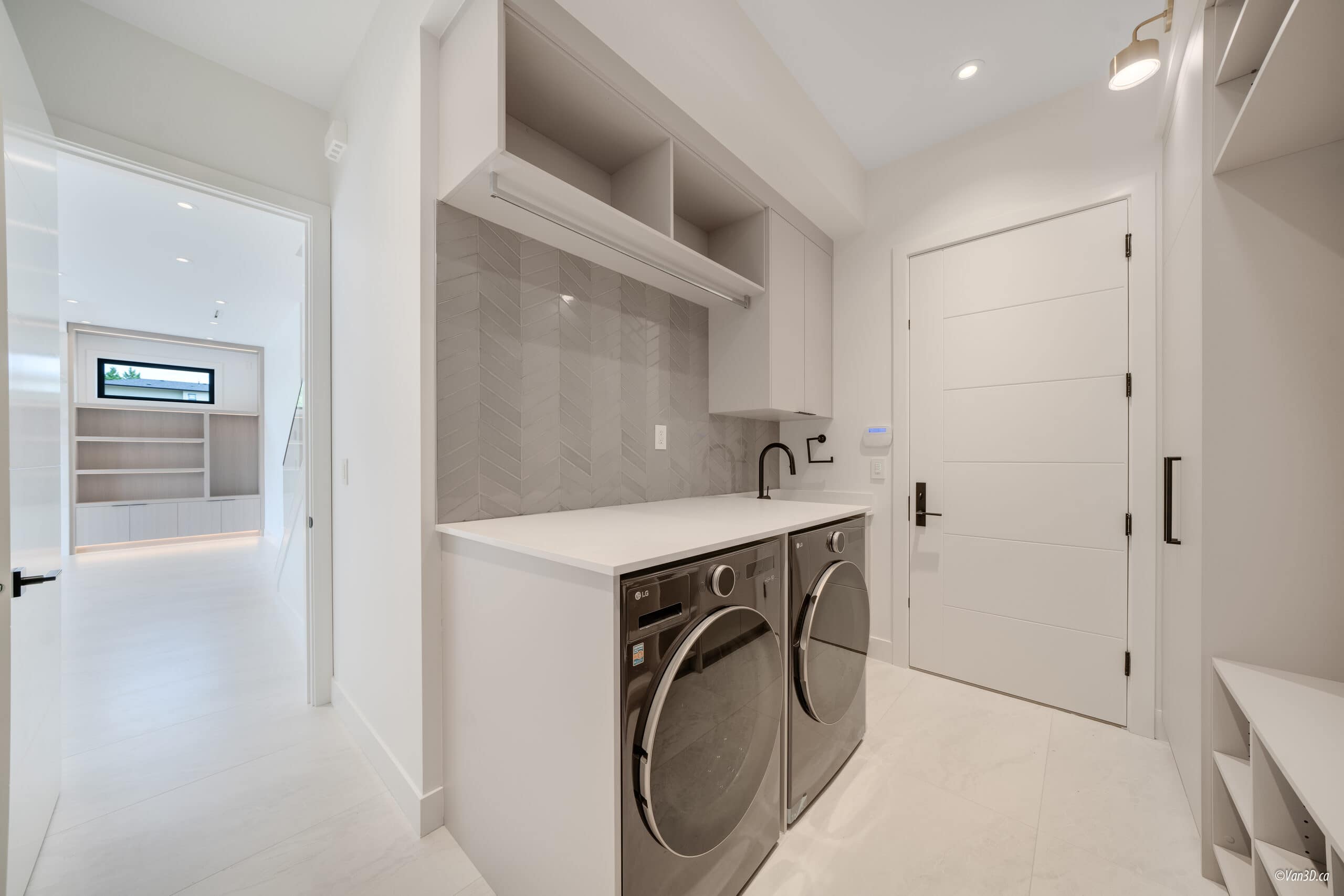 Heathdale Drive, view 19