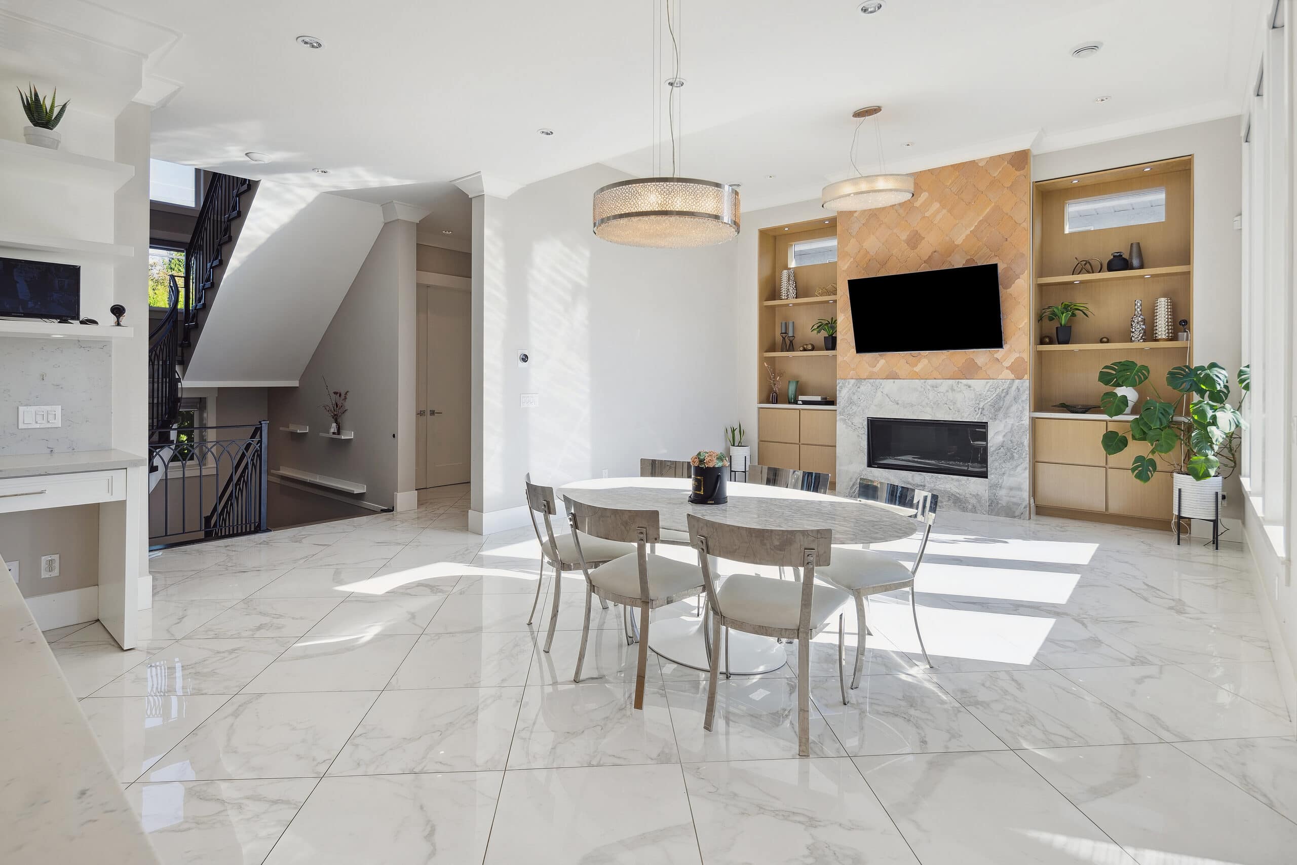 Sperling Avenue, view 4