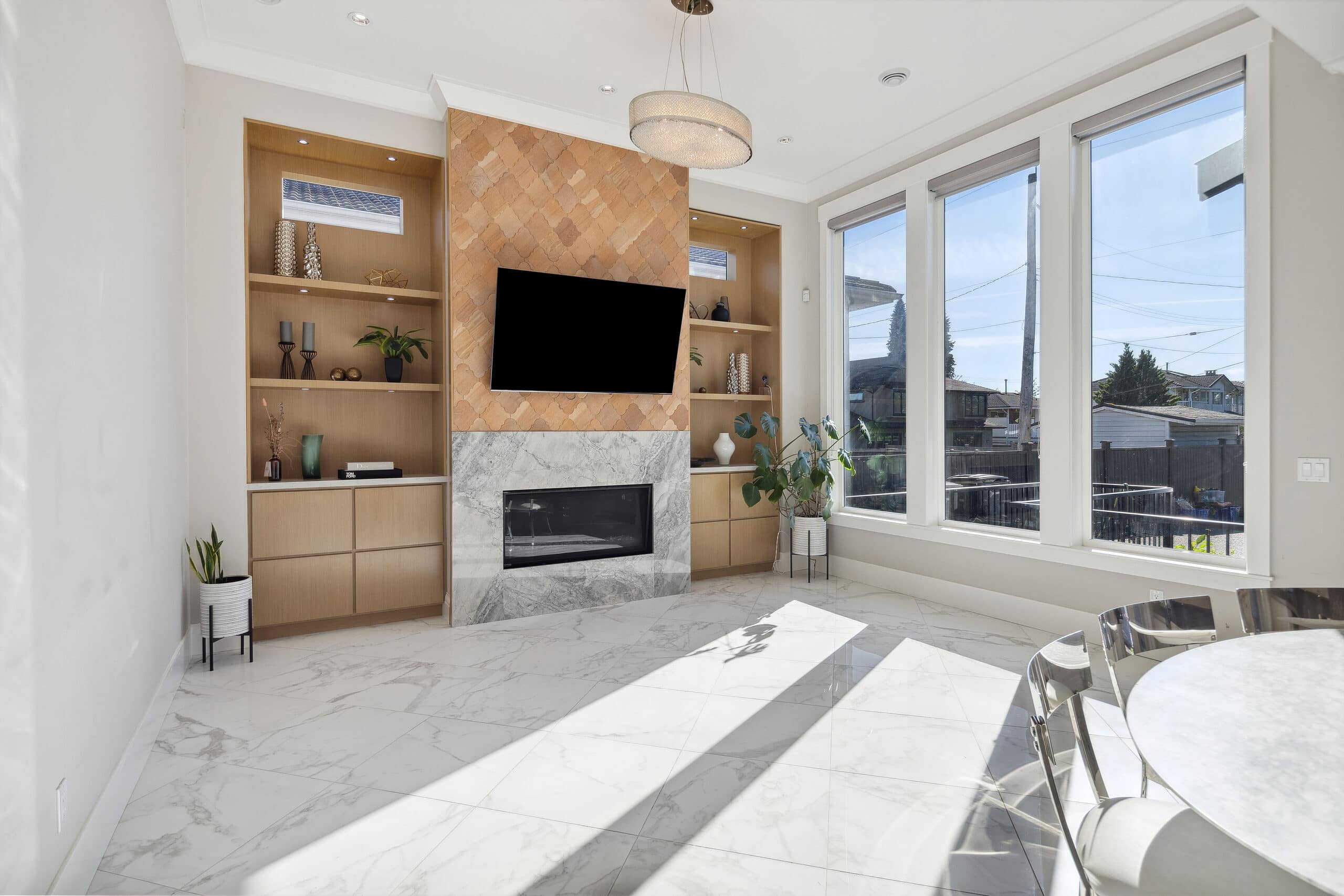 Sperling Avenue, view 5